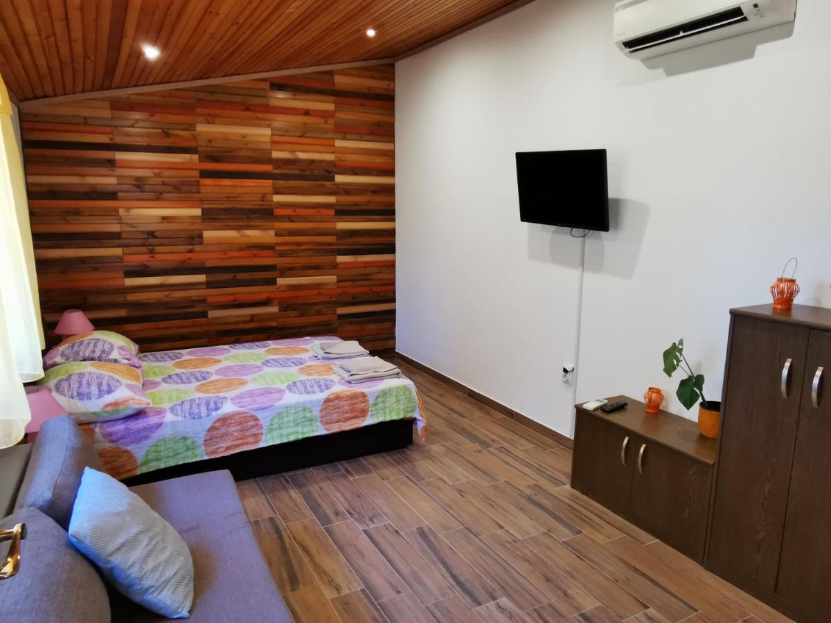 Ližnjan Apartment Kika מראה חיצוני תמונה