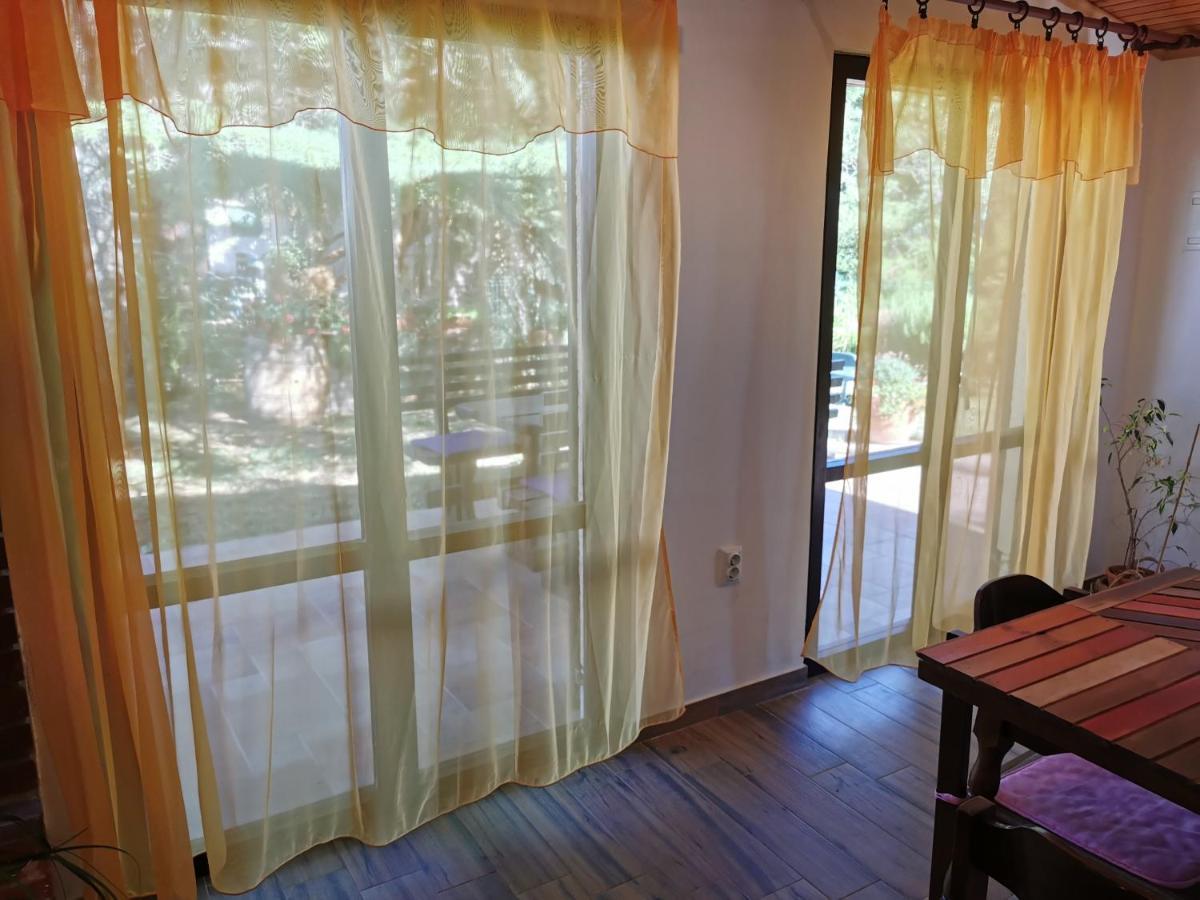Ližnjan Apartment Kika מראה חיצוני תמונה